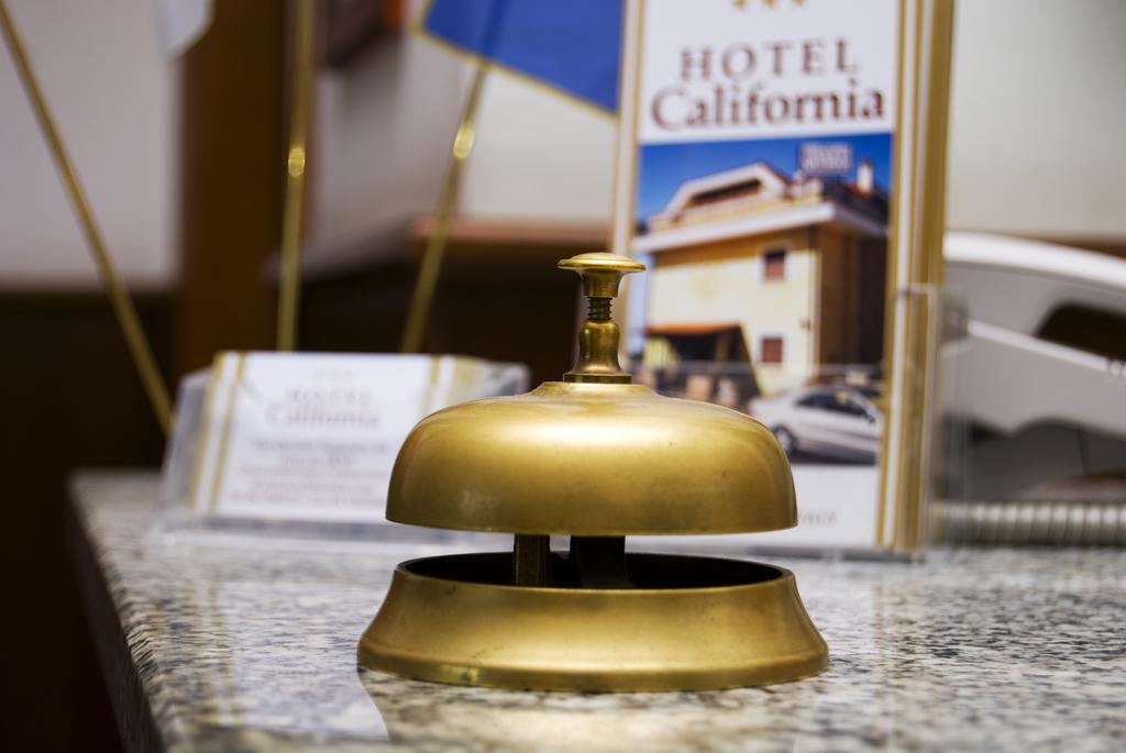Hotel California Ariccia Exterior photo